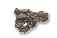 M 00595 b
<br/>
platige en kristallijne gedeg. Koper in kwarts-breccie
<br/>
<em></em>